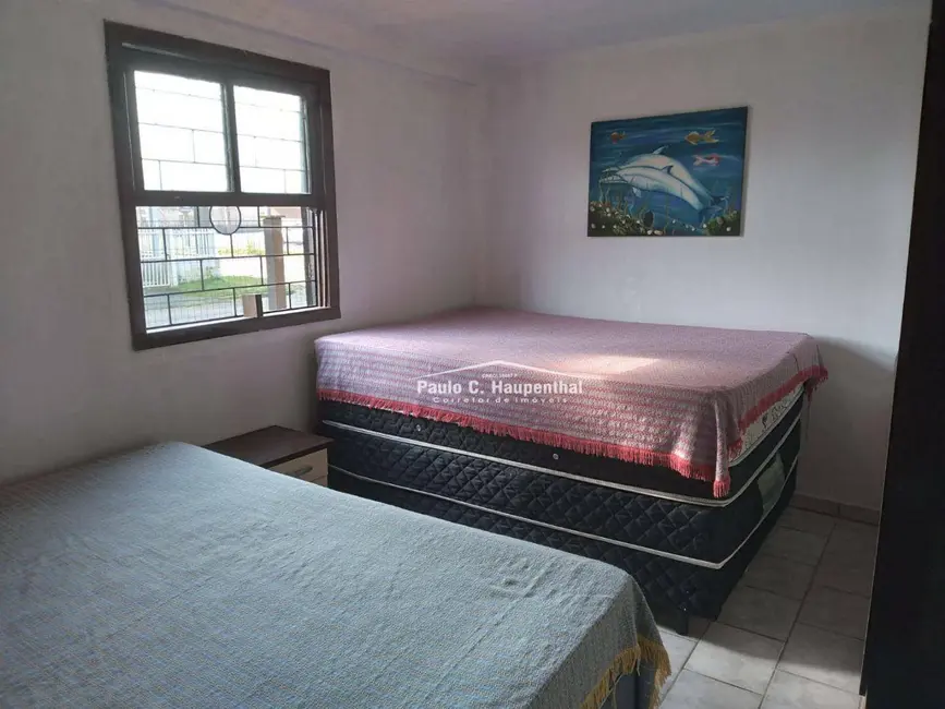 Foto 7 de Casa com 7 quartos à venda, 325m2 em Balneario Arroio Do Silva - SC