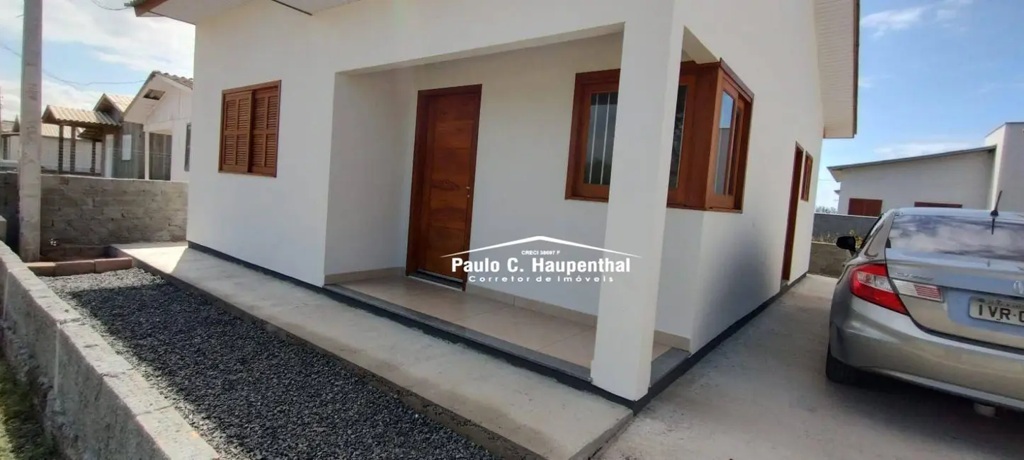 Foto 1 de Casa com 3 quartos à venda, 150m2 em Balneario Arroio Do Silva - SC