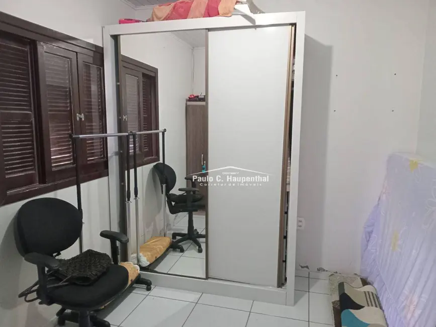 Foto 9 de Casa com 3 quartos à venda, 360m2 em Ararangua - SC
