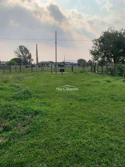 Foto 2 de Terreno / Lote à venda, 360m2 em Balneario Arroio Do Silva - SC