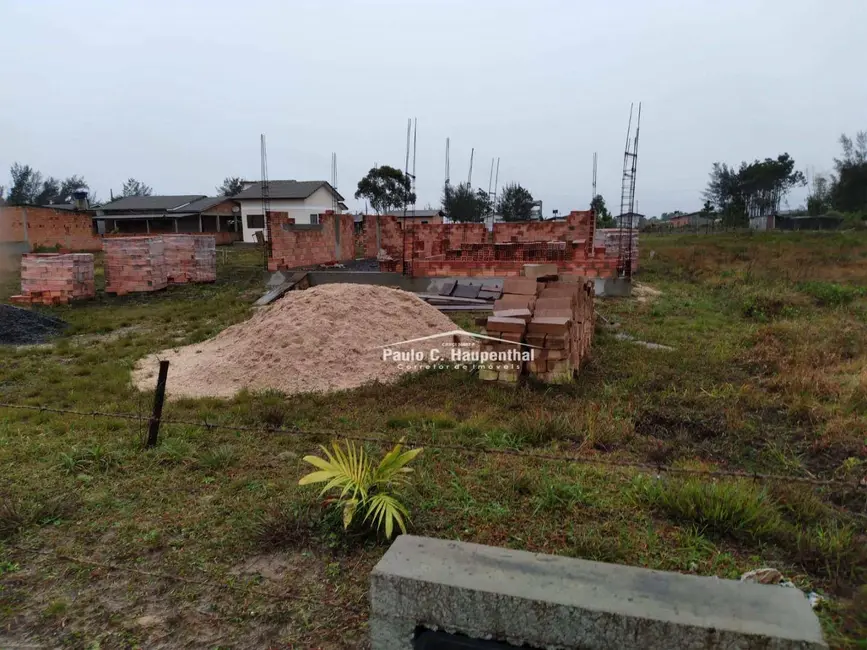 Foto 2 de Terreno / Lote à venda, 360m2 em Balneario Arroio Do Silva - SC