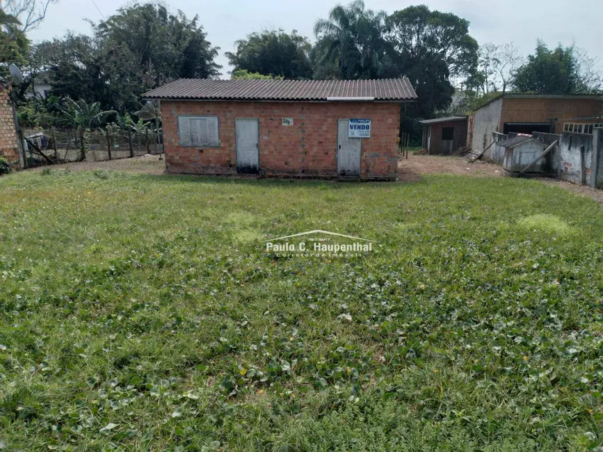 Foto 1 de Terreno / Lote à venda, 962m2 em Coloninha, Ararangua - SC