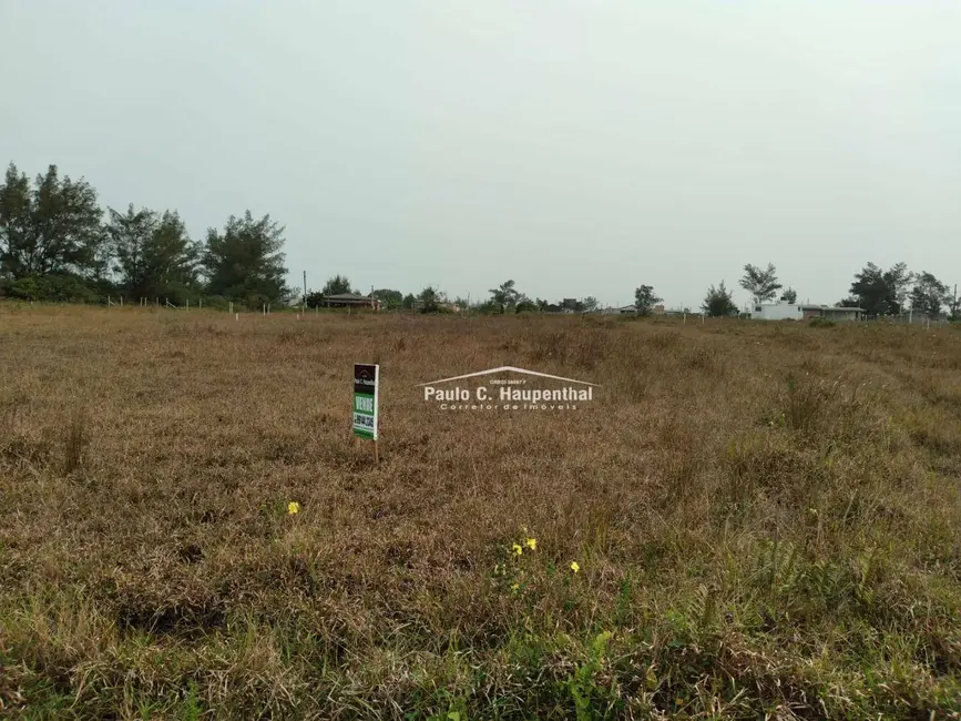 Foto 3 de Terreno / Lote à venda, 600m2 em Balneario Arroio Do Silva - SC