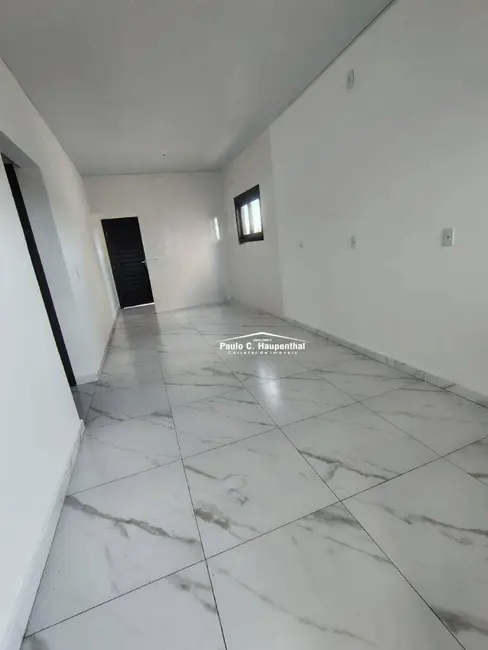 Foto 4 de Casa com 2 quartos à venda, 230m2 em Balneario Arroio Do Silva - SC