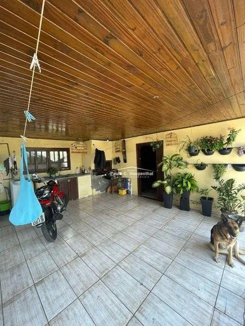 Casa com 4 quartos à venda, 490m2 em Coloninha, Ararangua - SC - imagem 3 Foto 3 de Casa com 4 quartos à venda, 490m2 em Coloninha, Ararangua - SC