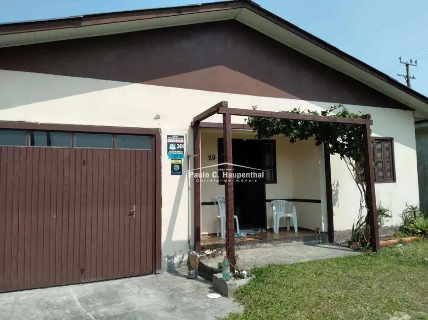 Foto 2 de Casa com 2 quartos à venda, 300m2 em Balneario Arroio Do Silva - SC