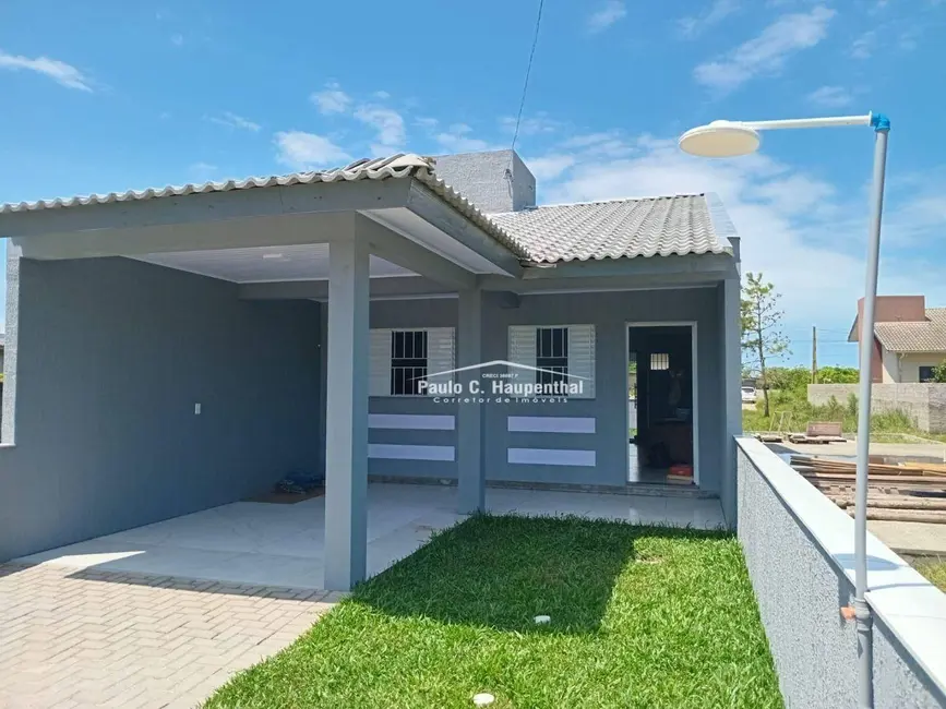 Foto 2 de Casa com 2 quartos à venda, 150m2 em Balneario Arroio Do Silva - SC