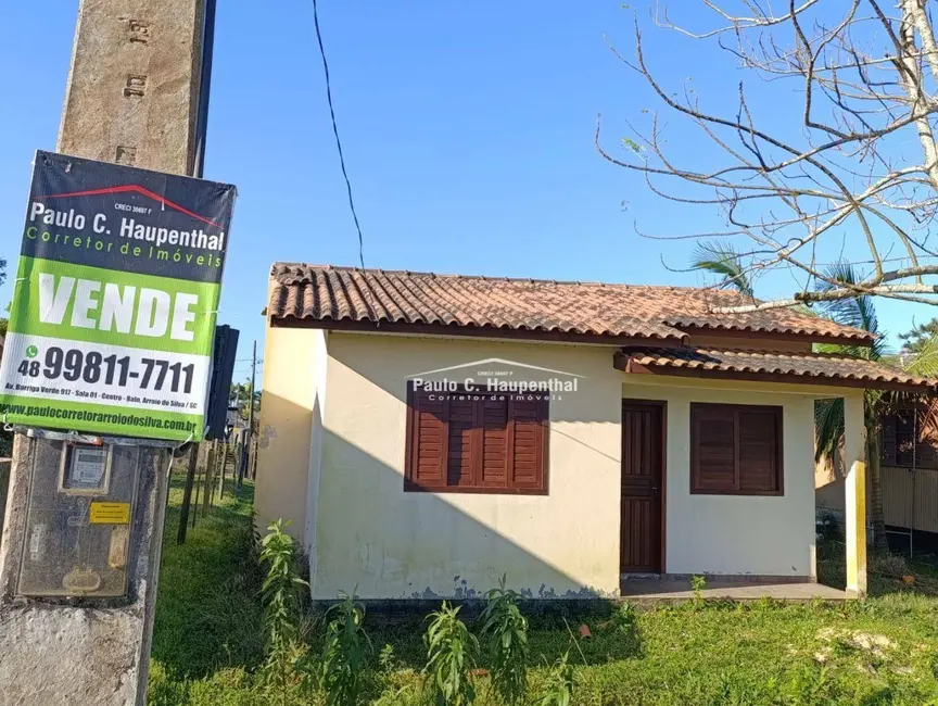 Foto 1 de Casa com 2 quartos à venda, 360m2 em Balneario Arroio Do Silva - SC