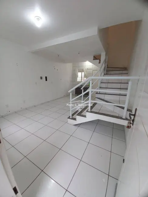 Foto 2 de Casa com 2 quartos à venda, 48m2 em Balneario Arroio Do Silva - SC