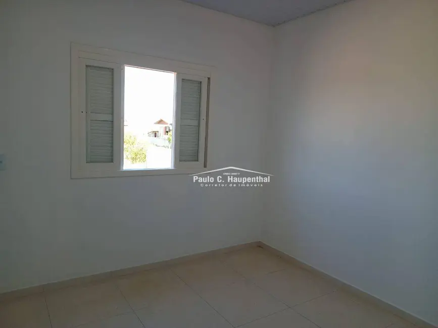 Foto 8 de Casa com 2 quartos à venda, 300m2 em Balneario Arroio Do Silva - SC