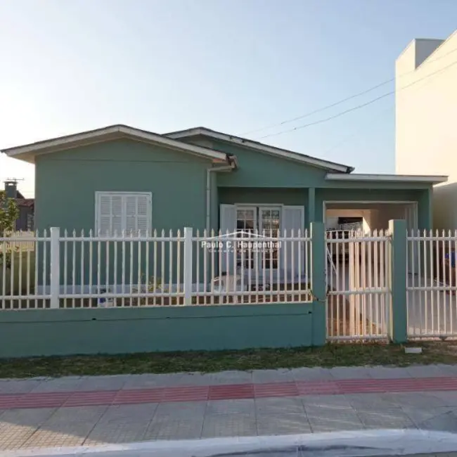 Foto 1 de Casa com 5 quartos à venda, 330m2 em Centro, Balneario Arroio Do Silva - SC