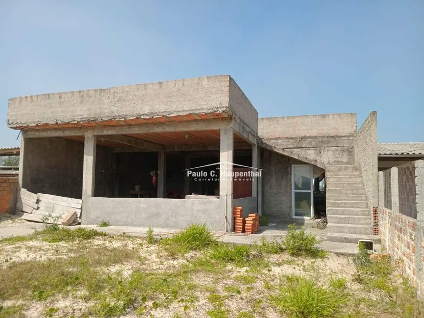 Foto 3 de Casa com 2 quartos à venda, 300m2 em Balneario Arroio Do Silva - SC