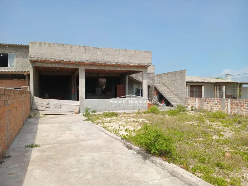 Foto 1 de Casa com 2 quartos à venda, 300m2 em Balneario Arroio Do Silva - SC