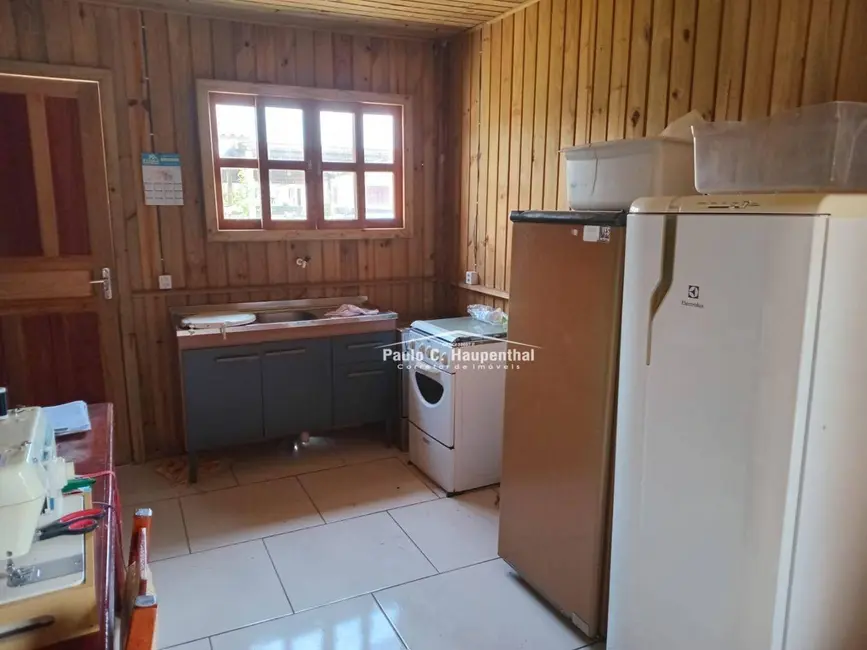 Foto 4 de Casa com 2 quartos à venda e para alugar, 332m2 em Centro, Balneario Arroio Do Silva - SC