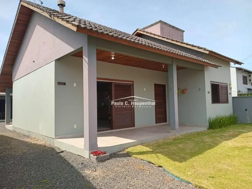 Foto 2 de Casa com 3 quartos à venda, 390m2 em Centro, Balneario Arroio Do Silva - SC