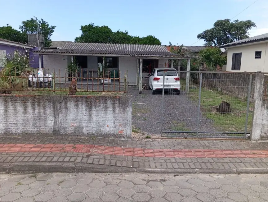 Foto 1 de Casa com 2 quartos à venda, 364m2 em Lagoão, Ararangua - SC