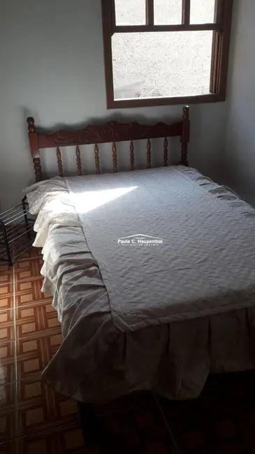 Foto 9 de Casa com 3 quartos para alugar, 300m2 em Balneario Arroio Do Silva - SC