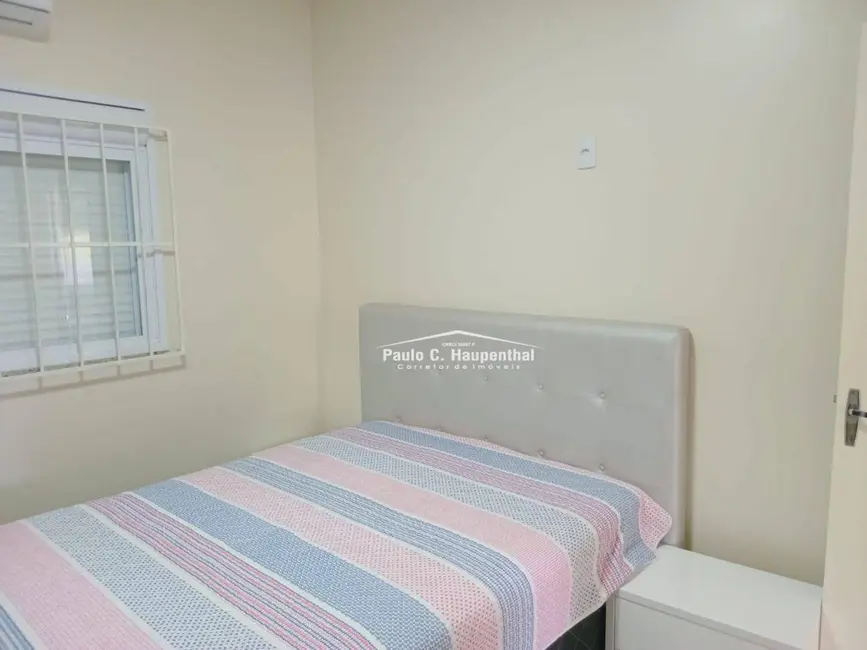 Foto 9 de Casa com 2 quartos à venda, 300m2 em Centro, Balneario Arroio Do Silva - SC