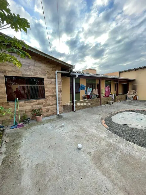 Foto 3 de Casa com 4 quartos à venda, 520m2 em Balneario Arroio Do Silva - SC