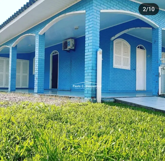 Foto 1 de Casa com 4 quartos à venda, 450m2 em Centro, Balneario Arroio Do Silva - SC