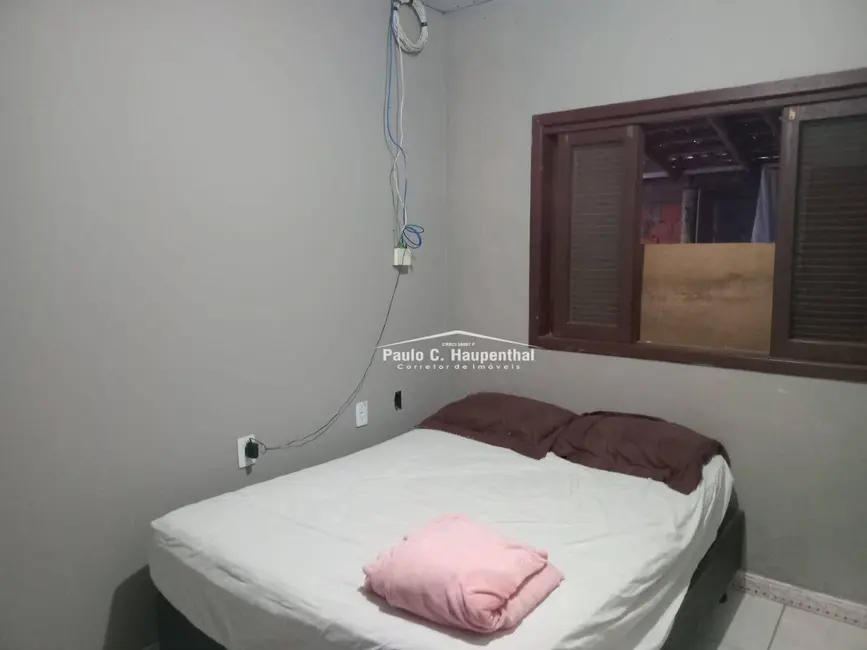 Foto 9 de Casa com 5 quartos à venda, 336m2 em Balneario Arroio Do Silva - SC