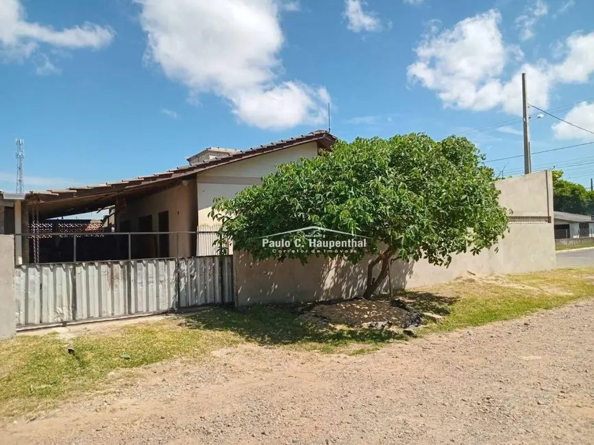 Foto 3 de Casa com 5 quartos à venda, 336m2 em Balneario Arroio Do Silva - SC