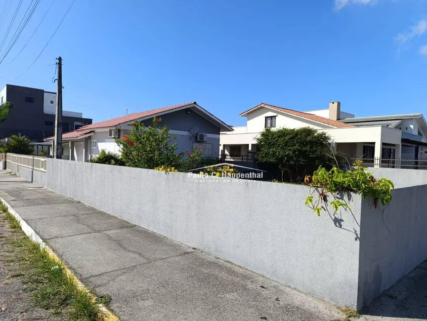 Foto 3 de Casa com 3 quartos à venda, 360m2 em Balneario Arroio Do Silva - SC