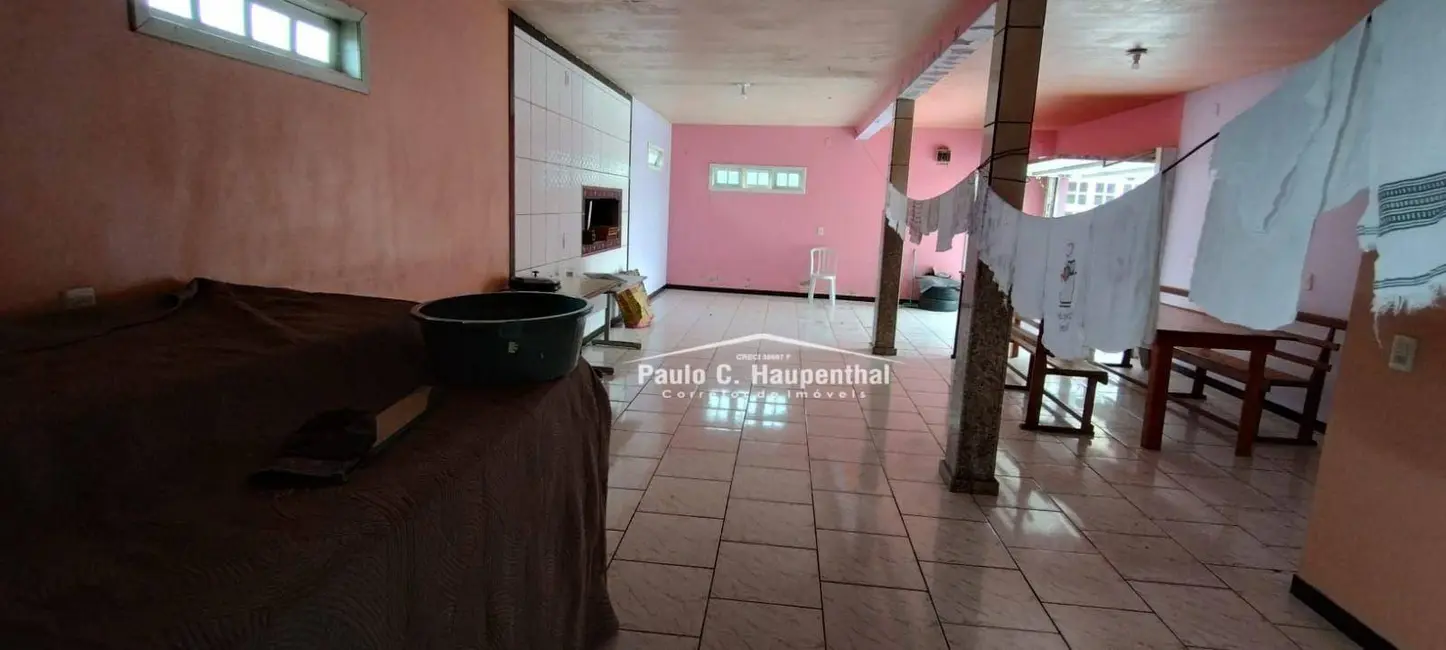 Foto 2 de Terreno / Lote à venda, 600m2 em Balneario Arroio Do Silva - SC