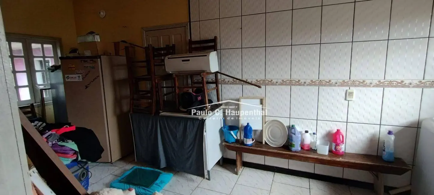 Foto 2 de Casa com 1 quarto à venda, 600m2 em Balneario Arroio Do Silva - SC