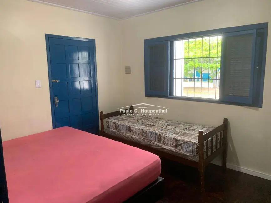 Foto 9 de Casa com 6 quartos à venda, 360m2 em Centro, Balneario Arroio Do Silva - SC