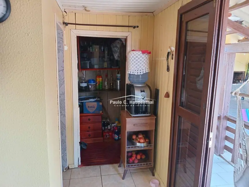 Casa com 4 quartos à venda, 490m2 em Coloninha, Ararangua - SC - imagem 6 Foto 6 de Casa com 4 quartos à venda, 490m2 em Coloninha, Ararangua - SC