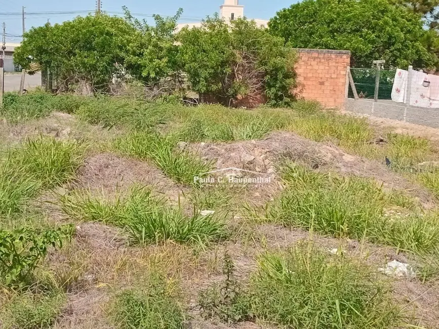 Foto 1 de Terreno / Lote à venda, 300m2 em Balneario Arroio Do Silva - SC