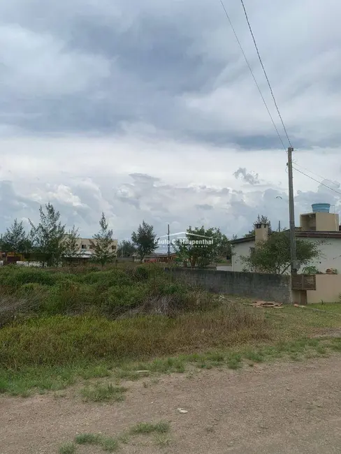 Foto 4 de Terreno / Lote à venda, 300m2 em Balneario Arroio Do Silva - SC