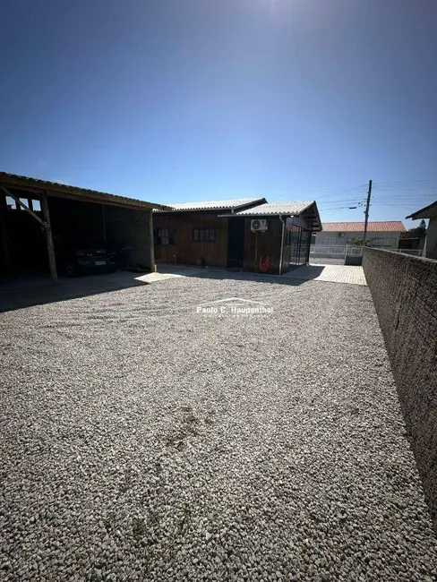 Casa com 2 quartos à venda, 300m2 em Balneario Arroio Do Silva - SC - imagem 4 Foto 4 de Casa com 2 quartos à venda, 300m2 em Balneario Arroio Do Silva - SC