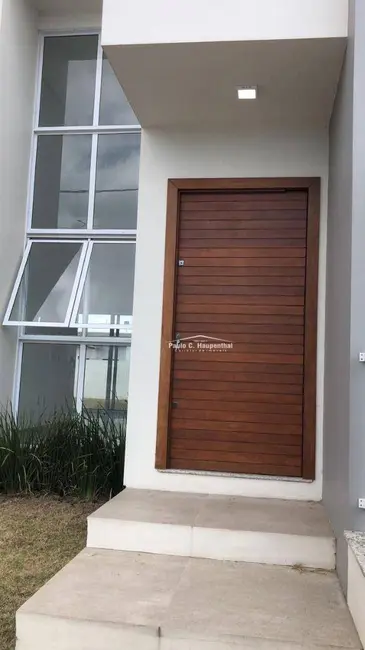 Casa com 3 quartos à venda, 442m2 em Lagoão, Ararangua - SC - imagem 3 Foto 3 de Casa com 3 quartos à venda, 442m2 em Lagoão, Ararangua - SC