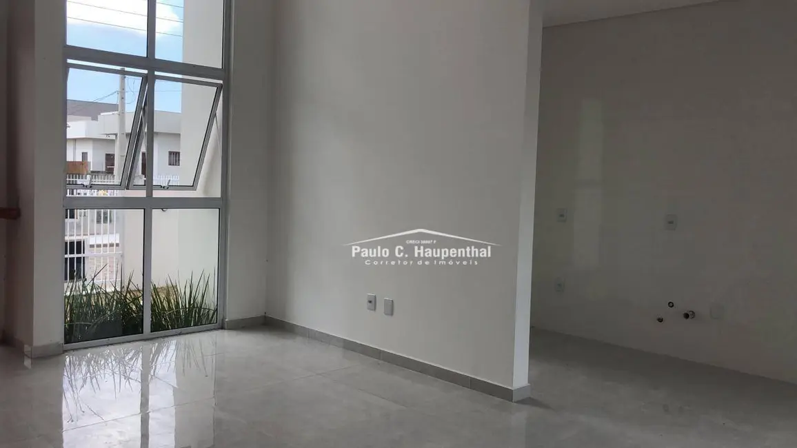 Casa com 3 quartos à venda, 442m2 em Lagoão, Ararangua - SC - imagem 8 Foto 8 de Casa com 3 quartos à venda, 442m2 em Lagoão, Ararangua - SC