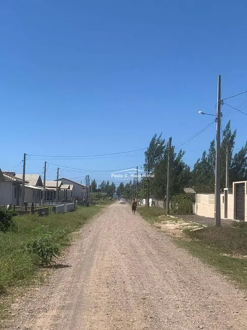 Foto 3 de Terreno / Lote à venda, 300m2 em Balneario Arroio Do Silva - SC