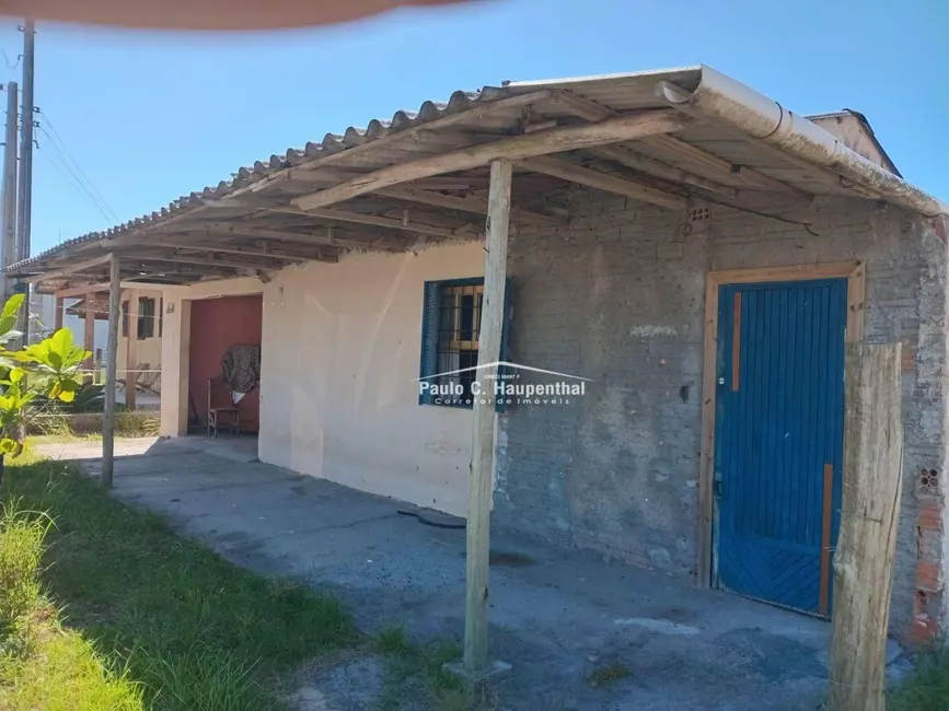 Foto 1 de Casa com 3 quartos à venda, 300m2 em Balneario Arroio Do Silva - SC