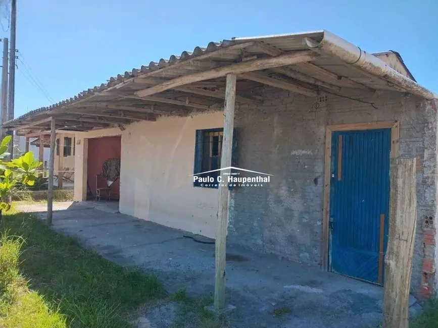 Foto 1 de Casa com 3 quartos à venda, 300m2 em Balneario Arroio Do Silva - SC