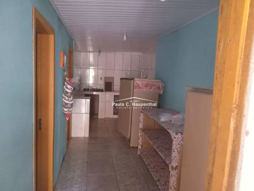 Foto 2 de Casa com 3 quartos à venda, 300m2 em Balneario Arroio Do Silva - SC