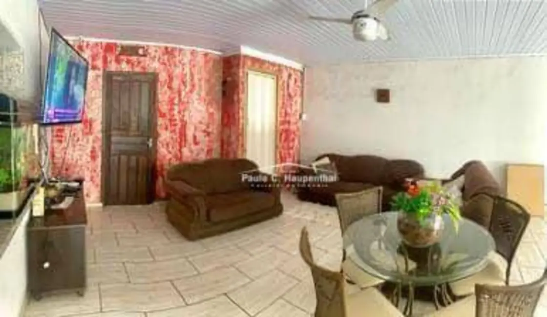 Foto 9 de Casa com 4 quartos à venda, 325m2 em Balneario Arroio Do Silva - SC