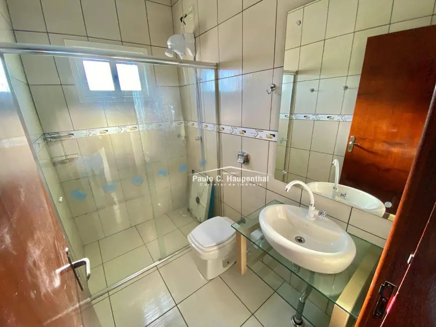 Casa com 2 quartos à venda, 162m2 em Coloninha, Ararangua - SC - imagem 9 Foto 9 de Casa com 2 quartos à venda, 162m2 em Coloninha, Ararangua - SC