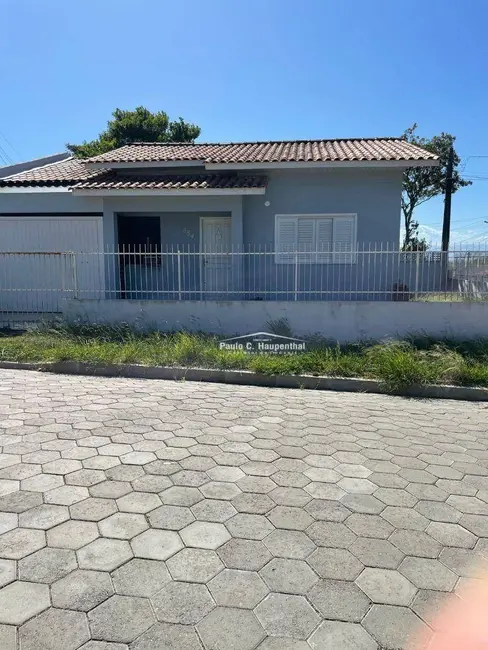 Casa com 2 quartos à venda, 162m2 em Coloninha, Ararangua - SC - imagem 3 Foto 3 de Casa com 2 quartos à venda, 162m2 em Coloninha, Ararangua - SC