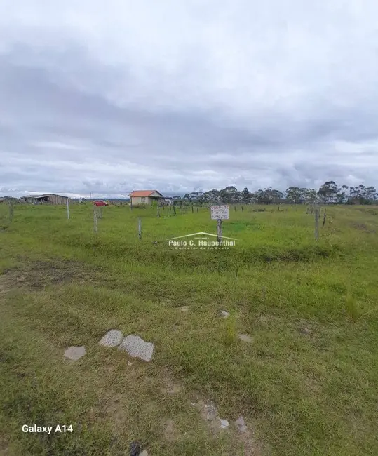 Foto 2 de Terreno / Lote à venda, 300m2 em Balneario Arroio Do Silva - SC