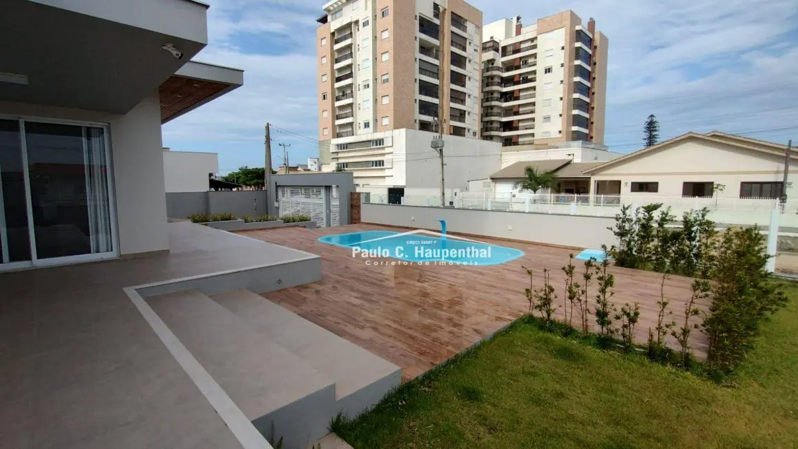 Foto 7 de Casa com 4 quartos à venda, 780m2 em Balneario Arroio Do Silva - SC