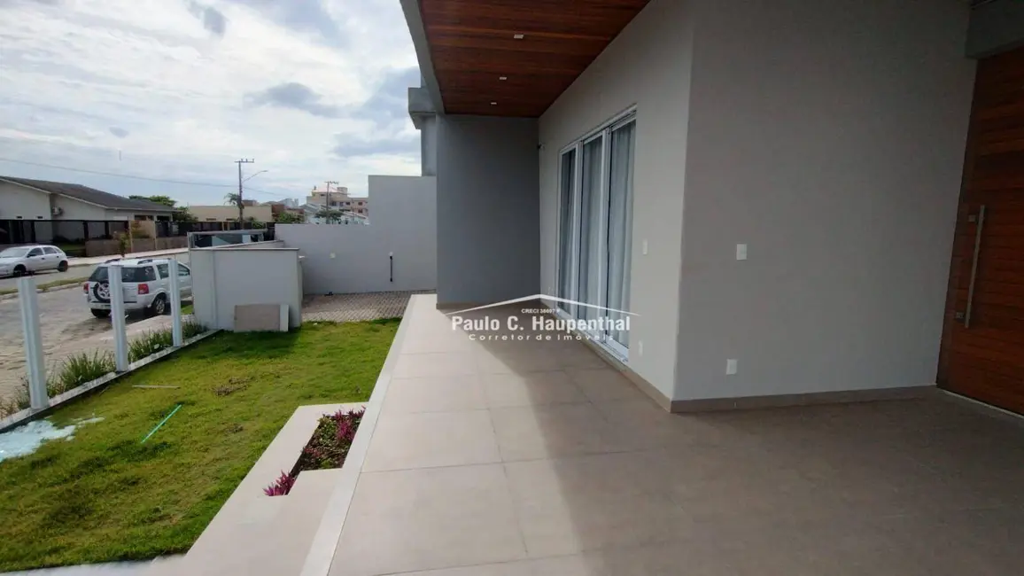 Foto 4 de Casa com 4 quartos à venda, 780m2 em Balneario Arroio Do Silva - SC