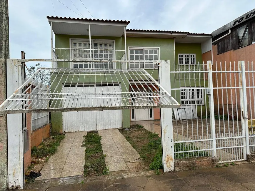 Foto 1 de Casa com 3 quartos à venda, 240m2 em Vacaria - RS