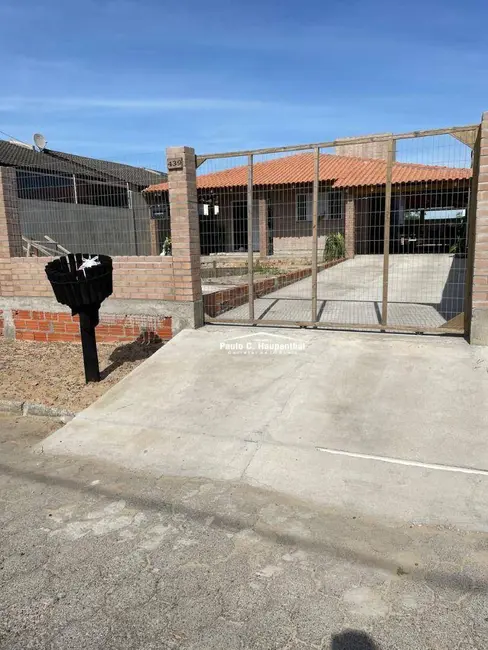 Foto 1 de Casa com 3 quartos à venda, 455m2 em Nova Divinéia, Ararangua - SC