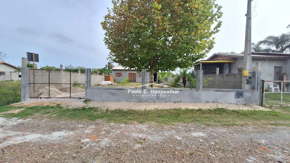 Foto 1 de Casa com 1 quarto à venda, 348m2 em Balneario Arroio Do Silva - SC