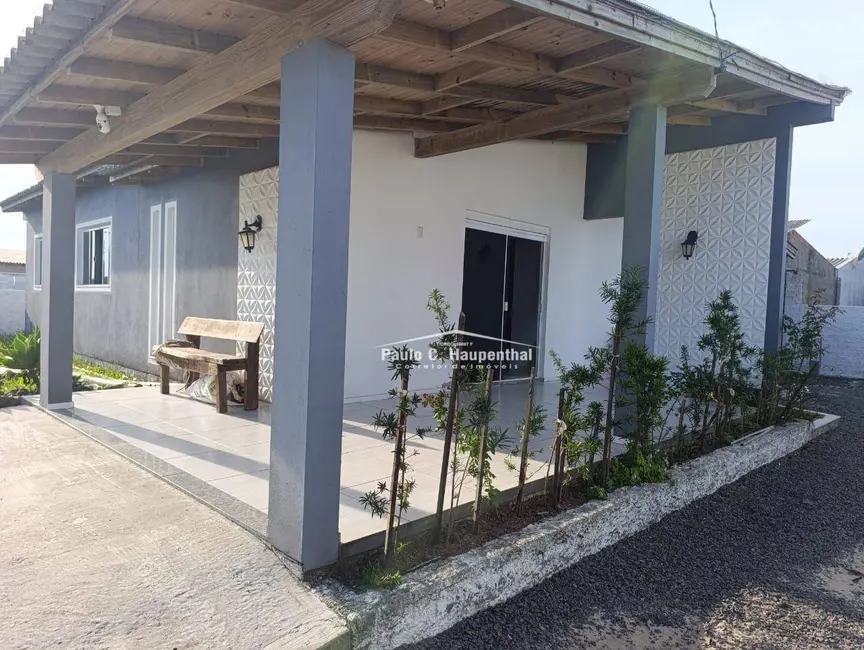 Foto 2 de Casa com 2 quartos à venda, 600m2 em Balneario Arroio Do Silva - SC